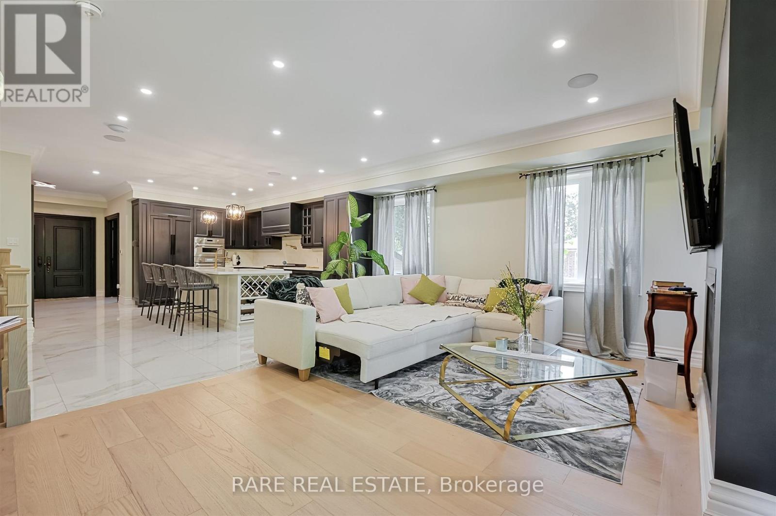 32 Bradfield Avenue W, Vaughan, Ontario M8Z 2A3 - Photo 14 - N12918874