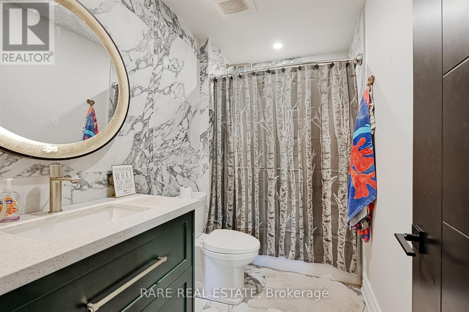 32 Bradfield Avenue W, Vaughan, Ontario M8Z 2A3 - Photo 25 - N12918874