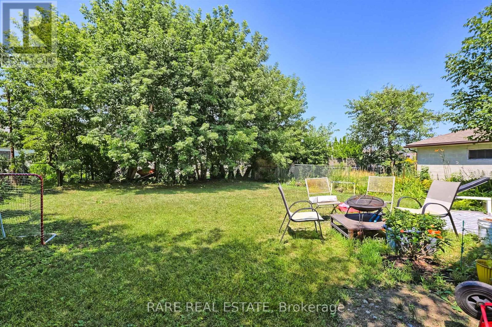 32 Bradfield Avenue W, Vaughan, Ontario M8Z 2A3 - Photo 38 - N12918874
