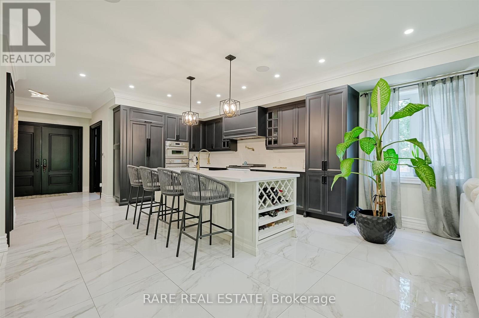 32 Bradfield Avenue W, Vaughan, Ontario M8Z 2A3 - Photo 9 - N12918874