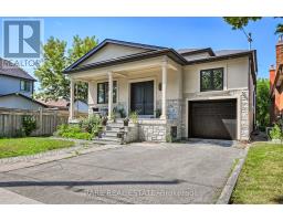 32 BRADFIELD AVENUE W, Toronto, Ontario