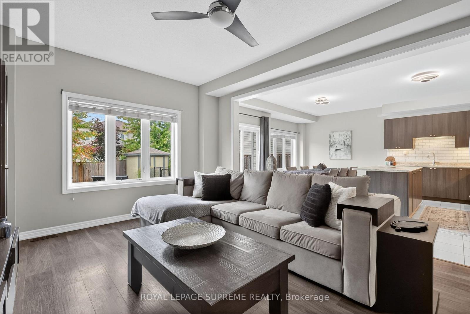 28 Mandley Street, Essa (Angus), Ontario  L3W 0B6 - Photo 10 - N12918896