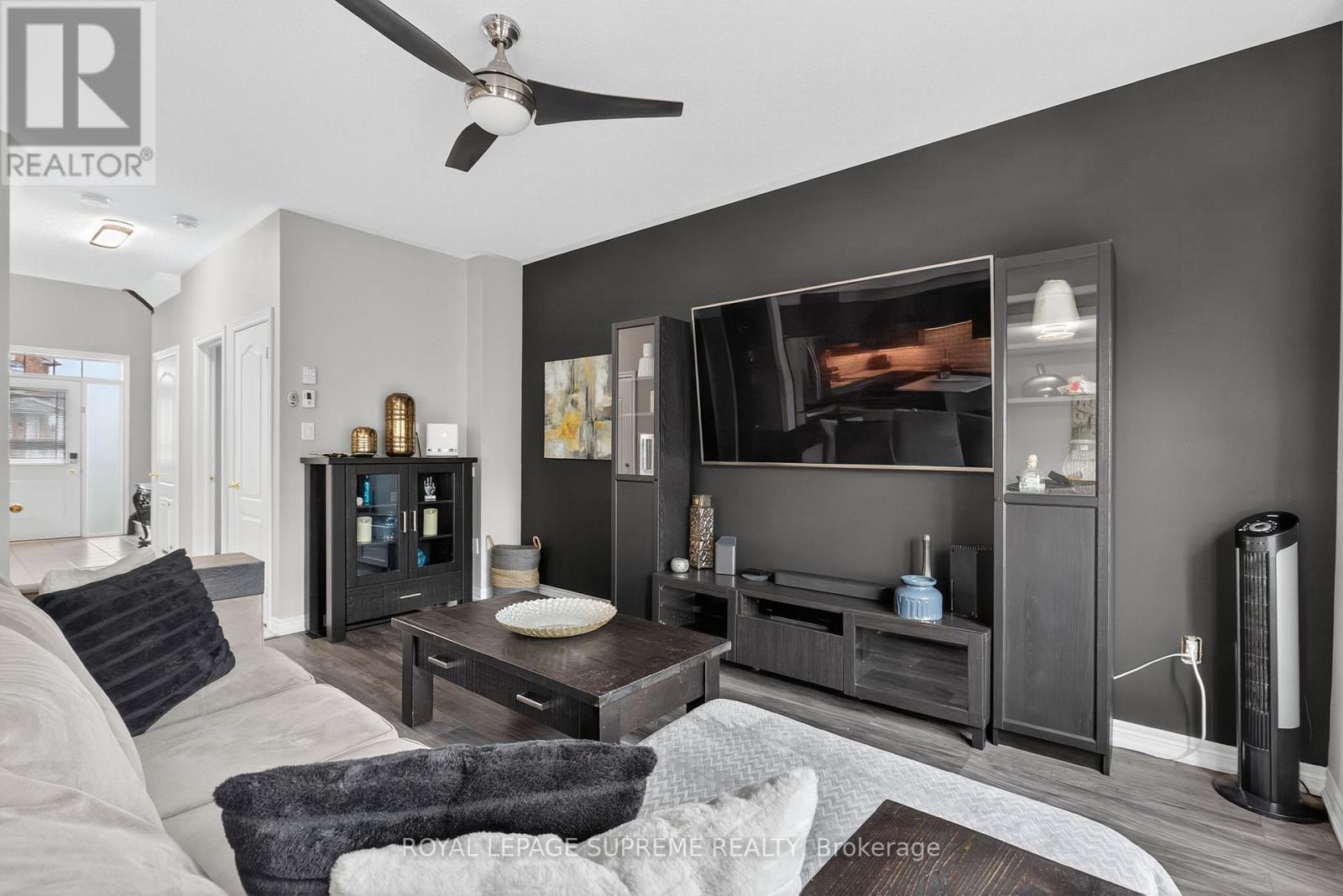 28 Mandley Street, Essa (Angus), Ontario  L3W 0B6 - Photo 17 - N12918896