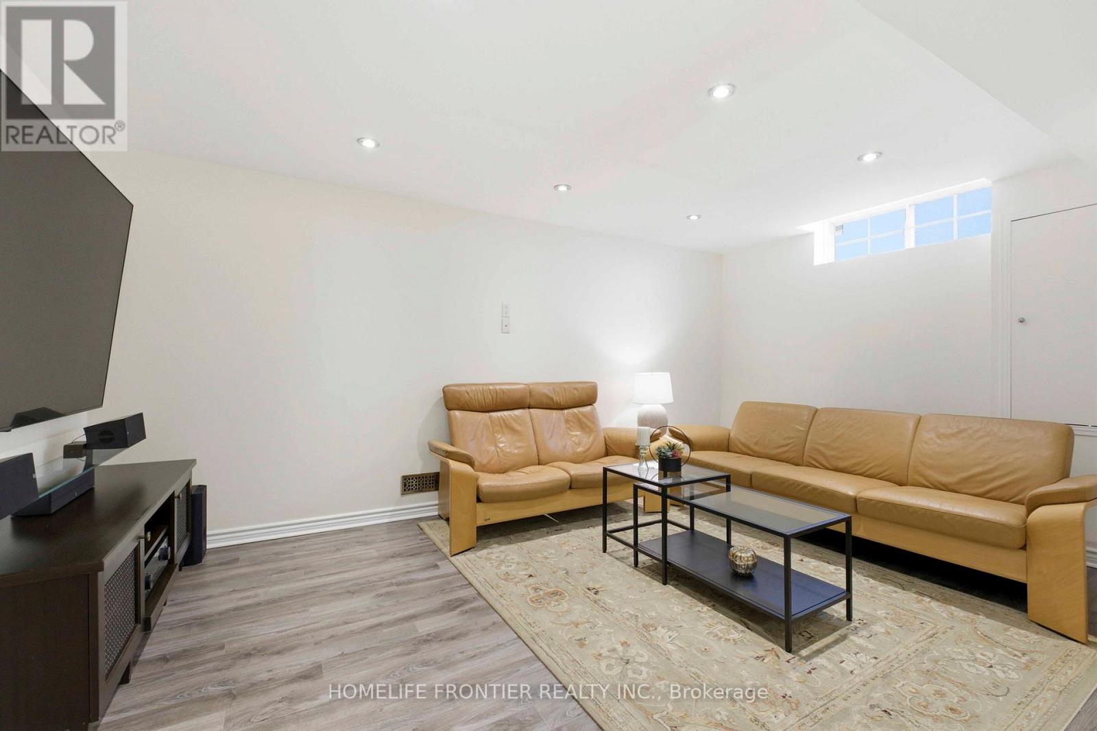 198 Pleasant Ridge Avenue, Vaughan, Ontario L4J 9J2 - Photo 26 - N12918914