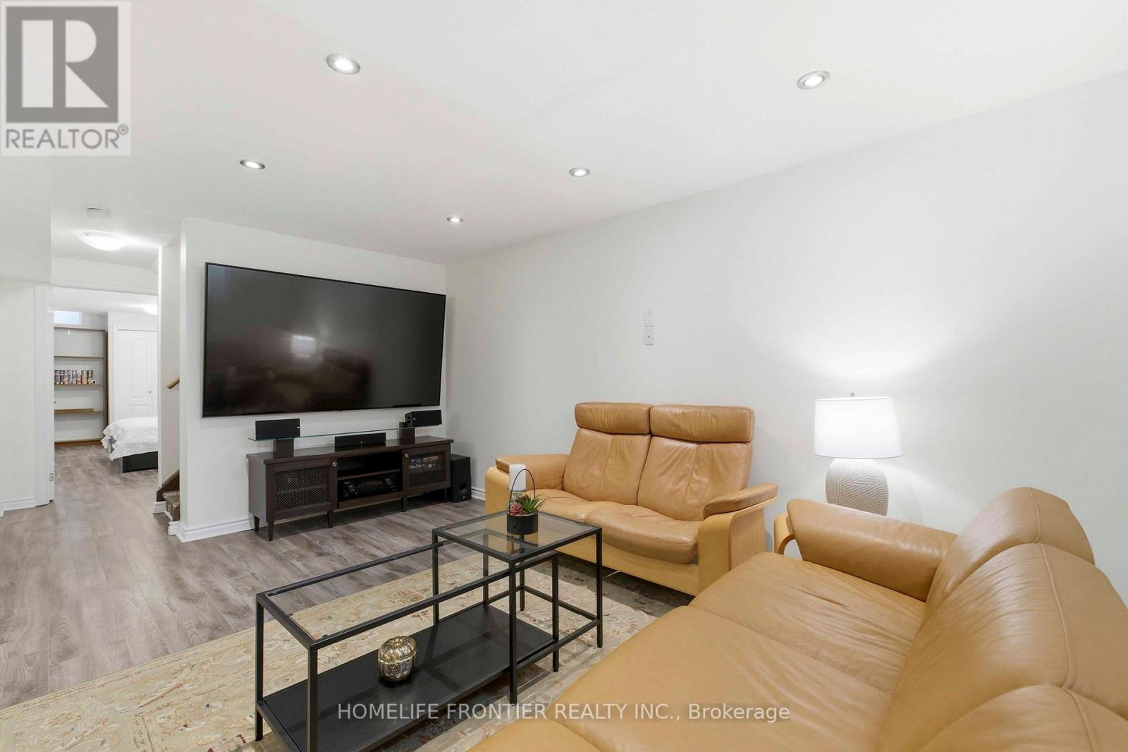 198 Pleasant Ridge Avenue, Vaughan, Ontario L4J 9J2 - Photo 27 - N12918914