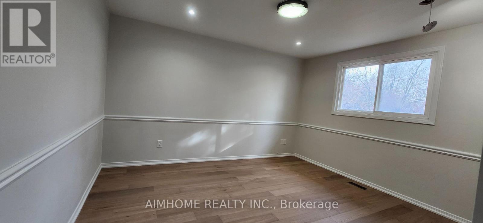 31 Spanhouse Crescent, Markham, Ontario  L3R 4E2 - Photo 20 - N12918928