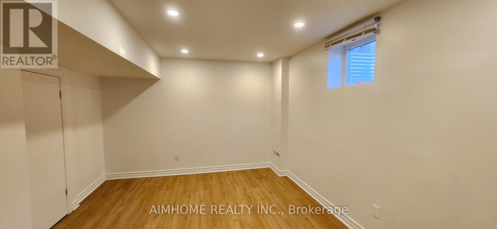 31 Spanhouse Crescent, Markham, Ontario  L3R 4E2 - Photo 33 - N12918928