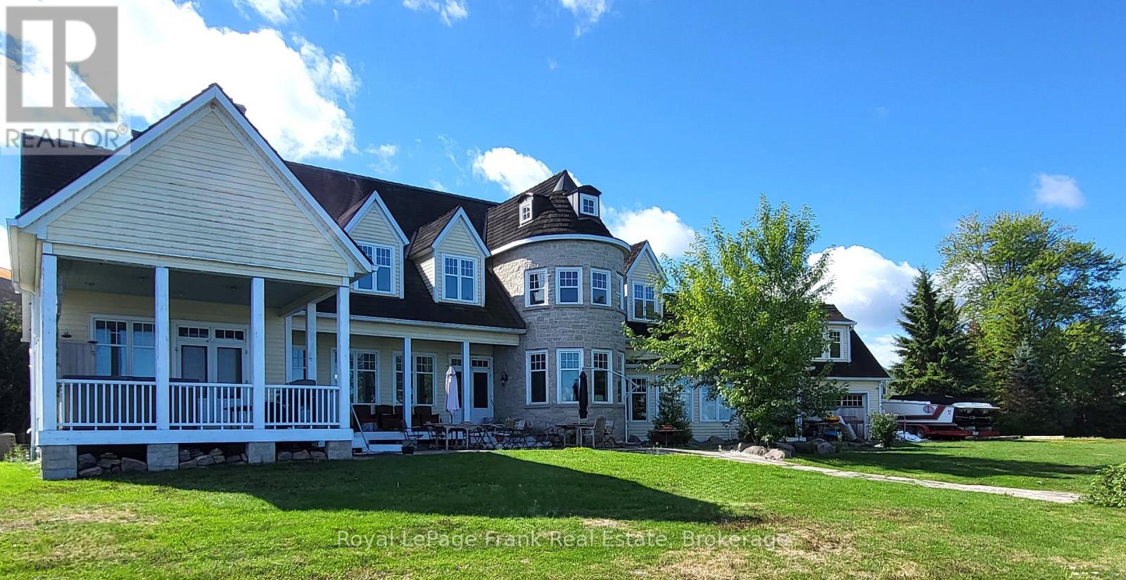 136 LAKE DRIVE E, georgina (historic lakeshore communities), Ontario