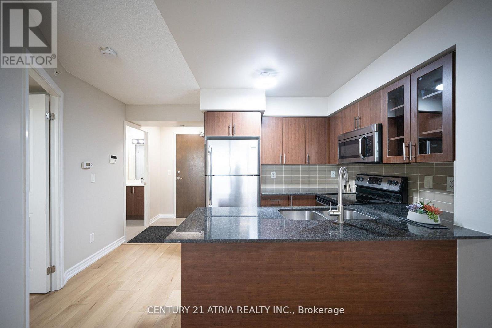 812 - 75 Norman Bethune Avenue, Richmond Hill (Beaver Creek Business Park), Ontario  L4B 0B6 - Photo 10 - N12918932