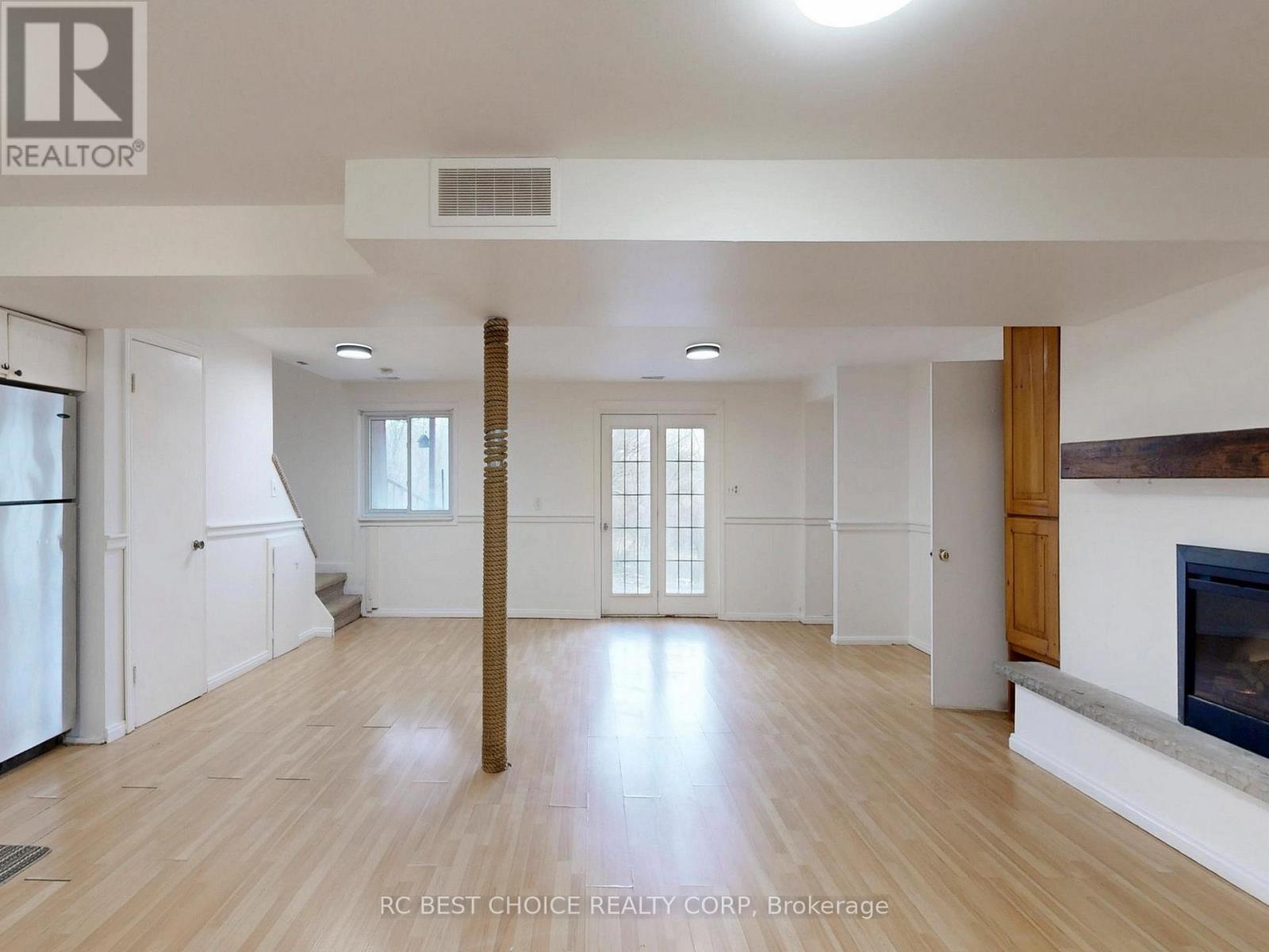 1377 Old Green Lane E, East Gwillimbury, Ontario  L9N 0L8 - Photo 31 - N12918960