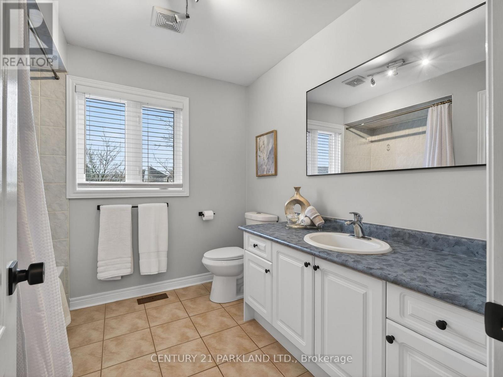 5 Brownscombe Crescent, Uxbridge, Ontario  L9P 1X9 - Photo 21 - N12919020