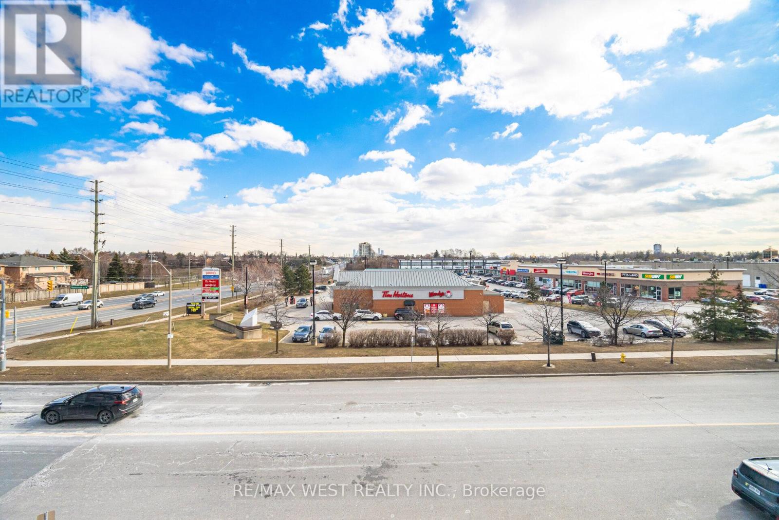 110 - 12 Woodstream Boulevard, Vaughan (Vaughan Grove), Ontario  L4L 8C3 - Photo 29 - N12919048