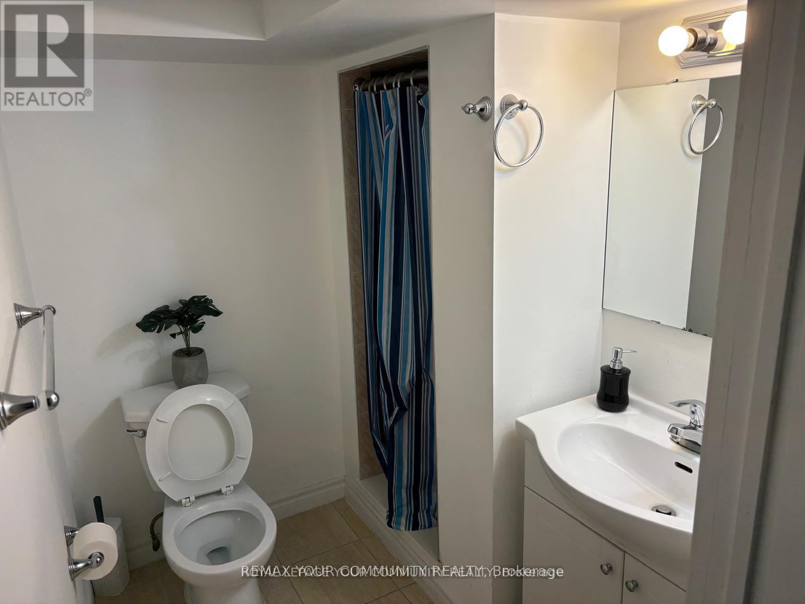 Basement - 166 Knightswood Avenue, Vaughan (Maple), Ontario  L6A 1M5 - Photo 5 - N12919056