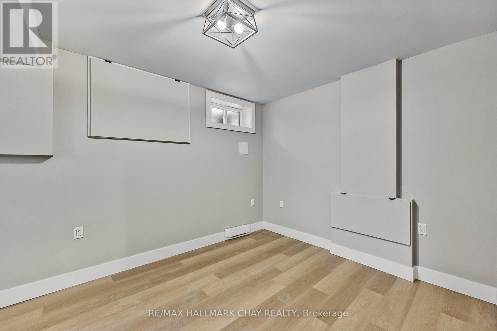 Lower - 110 Codrington Street, Barrie, Ontario  L4M 3T6 - Photo 10 - S12918746