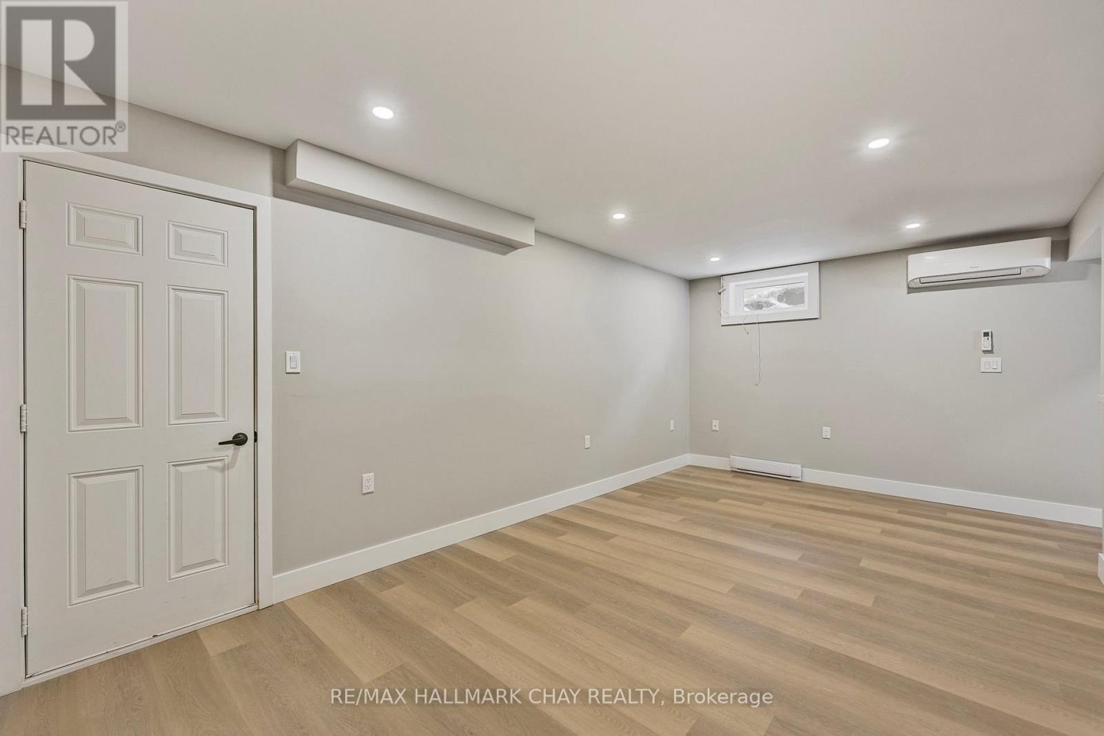 Lower - 110 Codrington Street, Barrie, Ontario  L4M 3T6 - Photo 9 - S12918746