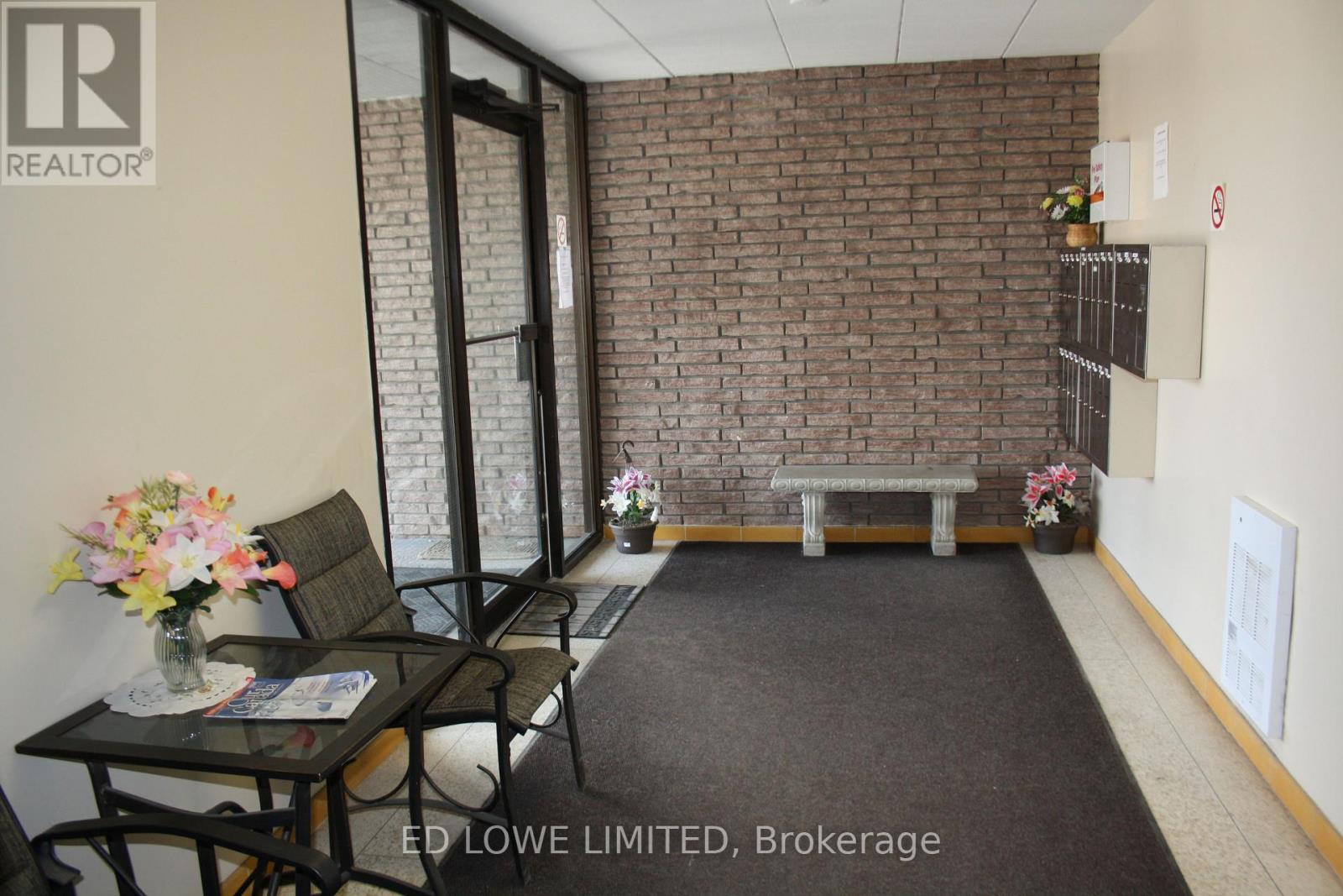 202 - 7 Fittons Road E, Orillia, Ontario  L3V 5E8 - Photo 4 - S12918804