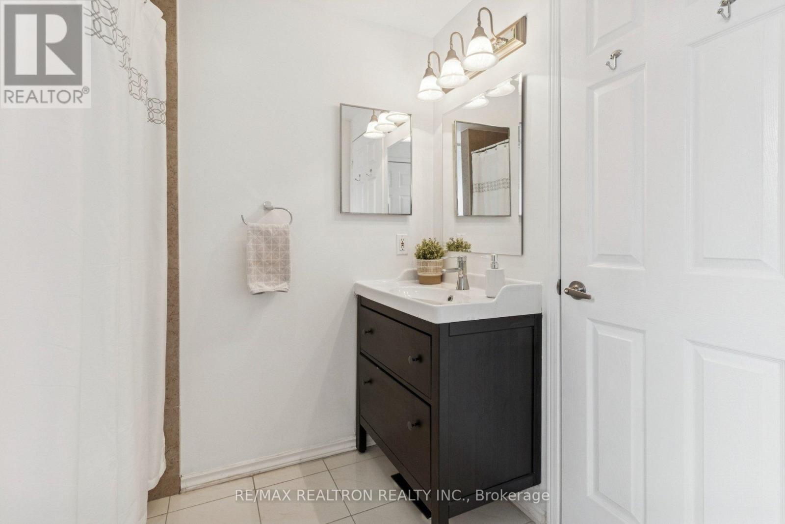 131 Columbia Road, Barrie, Ontario  L4N 8E5 - Photo 28 - S12918810