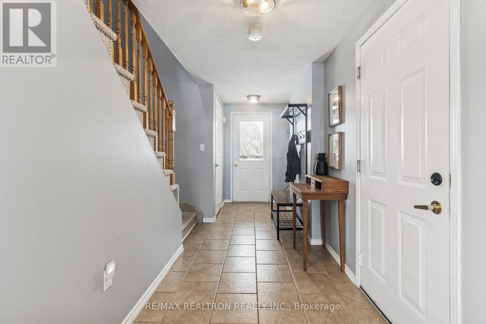 131 Columbia Road, Barrie, Ontario  L4N 8E5 - Photo 7 - S12918810