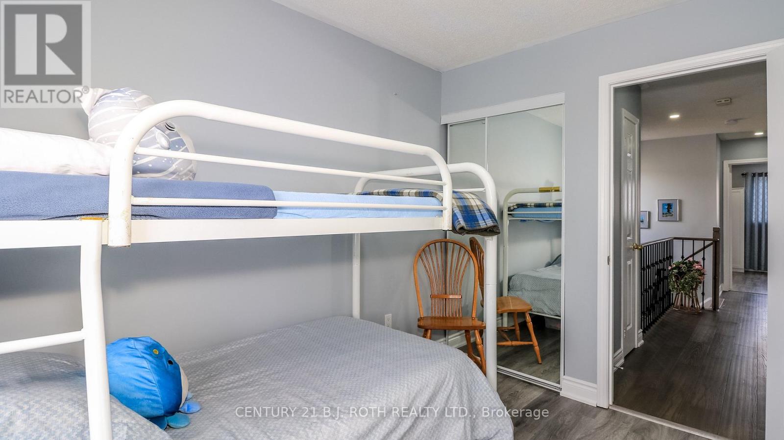 3 Coleman Drive, Barrie (Edgehill Drive), Ontario  L4N 0R5 - Photo 23 - S12918920