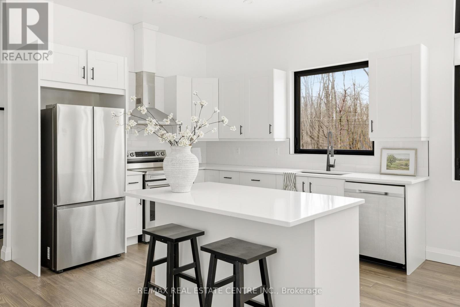 3441 Louis Lane, Ramara, Ontario  L0K 1B0 - Photo 9 - S12919070