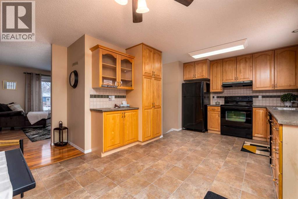 3008 48 Avenue, Lloydminster, Saskatchewan  S9V 1C6 - Photo 6 - A2281054