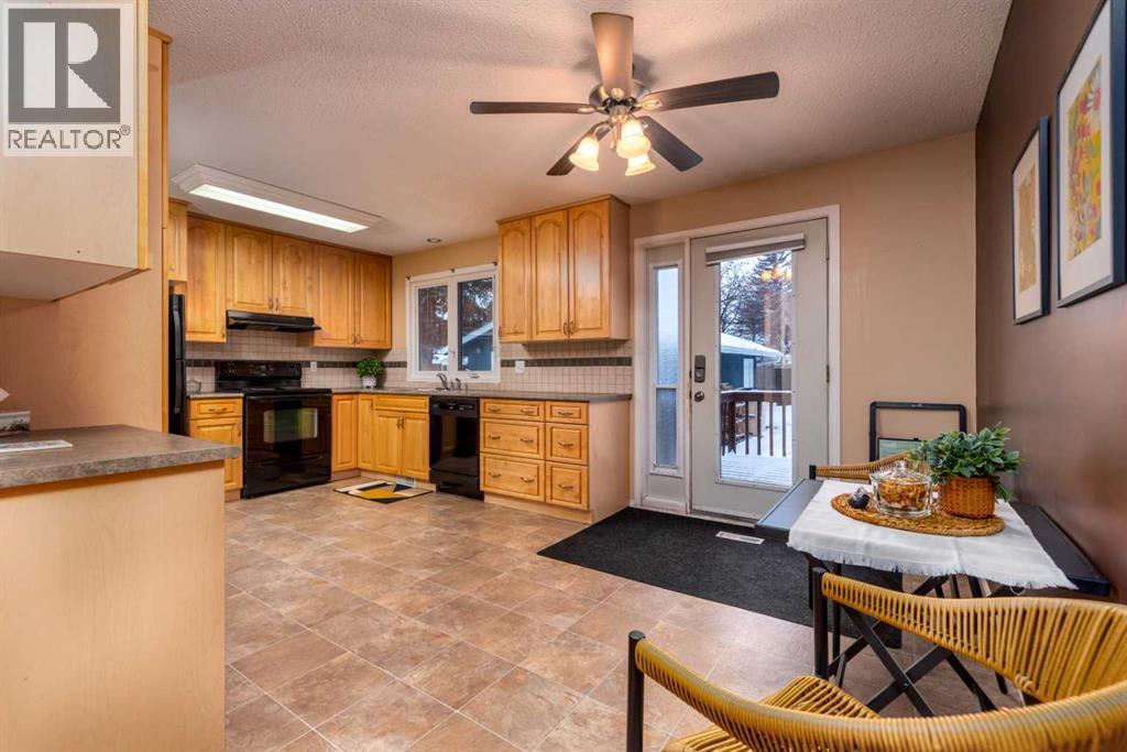 3008 48 Avenue, Lloydminster, Saskatchewan  S9V 1C6 - Photo 5 - A2281054