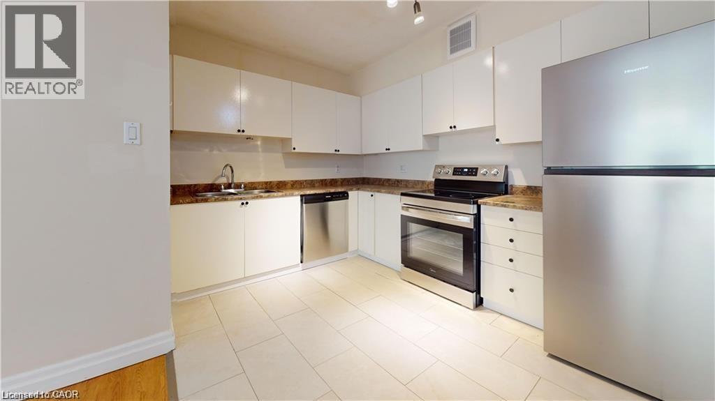 15 Hofstetter Avenue Unit# 403, Kitchener, Ontario  N2A 3Z7 - Photo 5 - 40805917