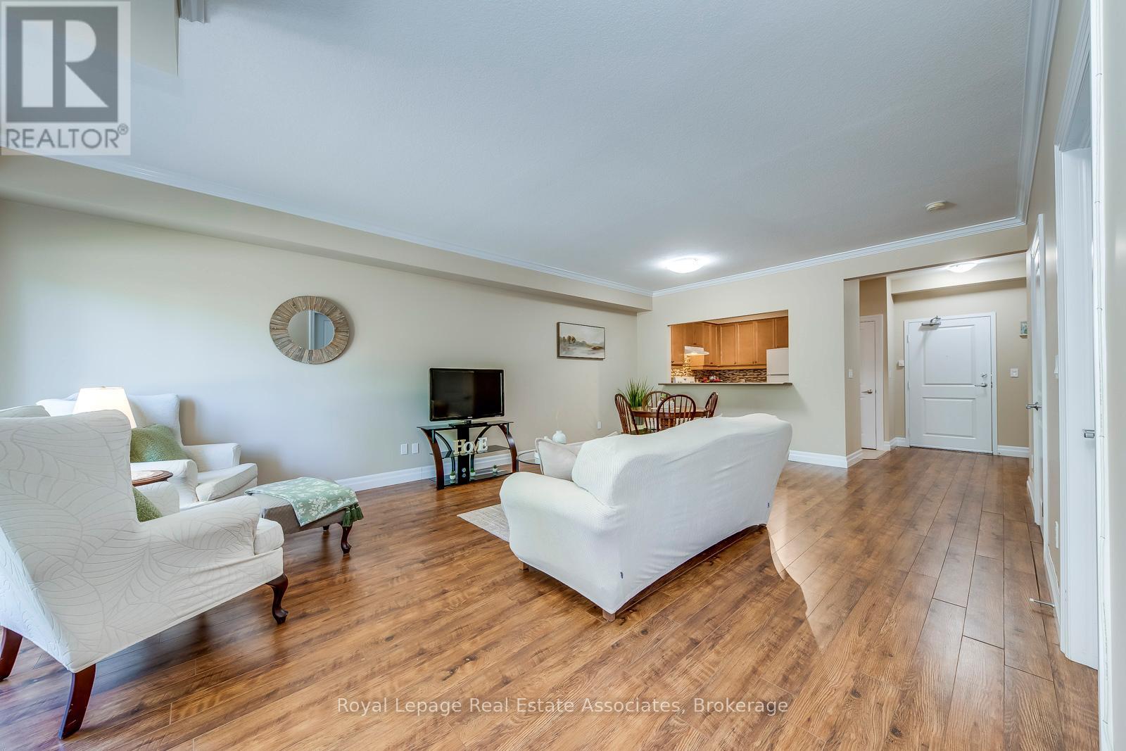 221 - 760 Woodhill Drive, Centre Wellington, Ontario  N1M 3W5 - Photo 5 - X12759276