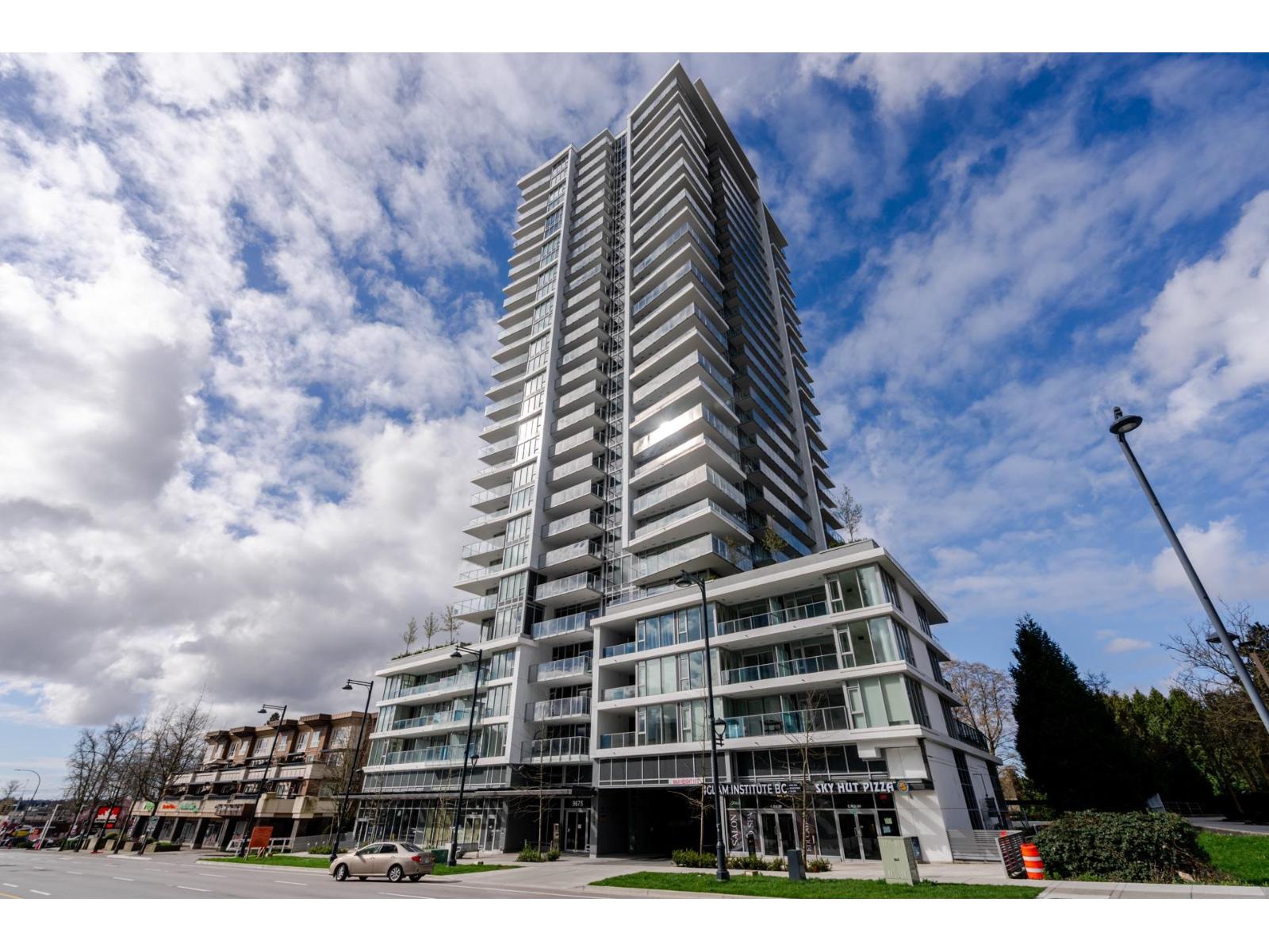 1607 9675 KING GEORGE BOULEVARD, Surrey, British Columbia