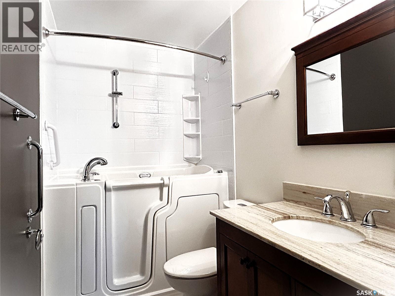 201 815 Heritage Green, Saskatoon, Saskatchewan  S7H 5R6 - Photo 22 - SK031243