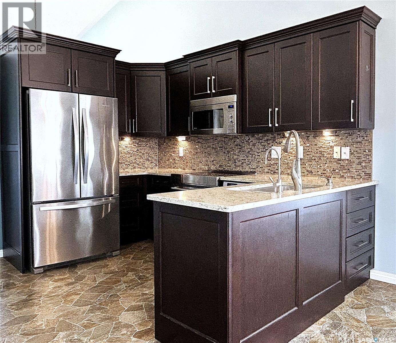 201 815 Heritage Green, Saskatoon, Saskatchewan  S7H 5R6 - Photo 3 - SK031243