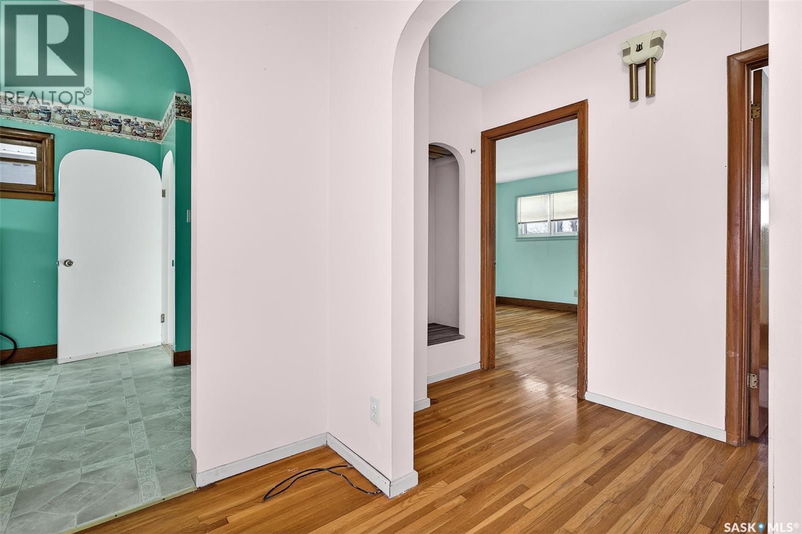 1118 6th Avenue Nw, Moose Jaw, Saskatchewan  S6H 4A6 - Photo 18 - SK031177