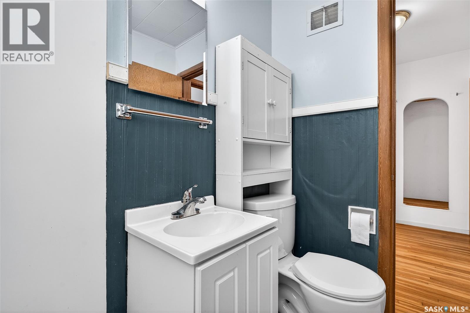 1118 6th Avenue Nw, Moose Jaw, Saskatchewan  S6H 4A6 - Photo 27 - SK031177