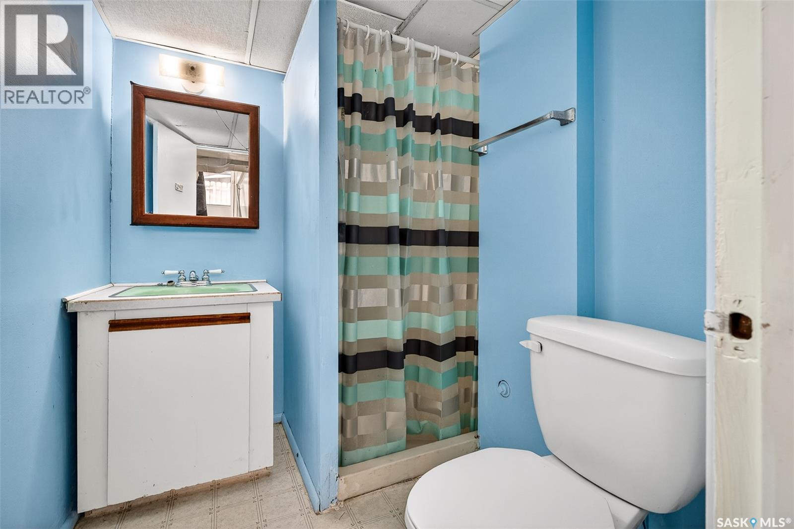 1118 6th Avenue Nw, Moose Jaw, Saskatchewan  S6H 4A6 - Photo 37 - SK031177