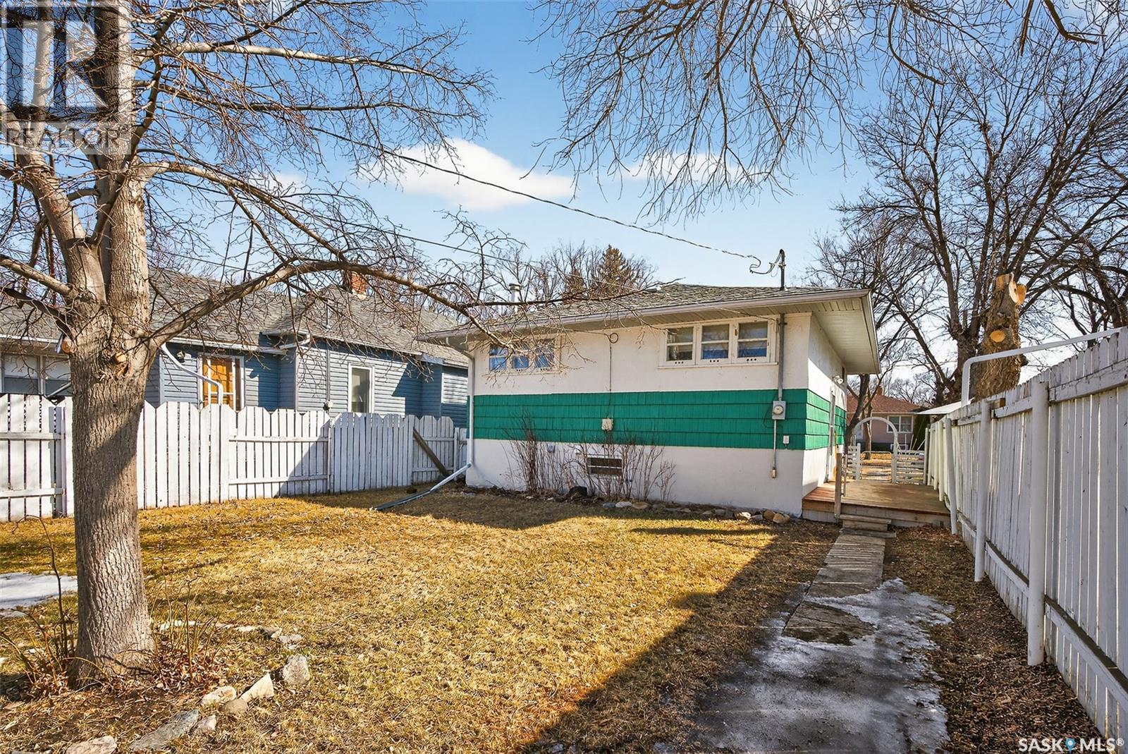 1118 6th Avenue Nw, Moose Jaw, Saskatchewan  S6H 4A6 - Photo 43 - SK031177