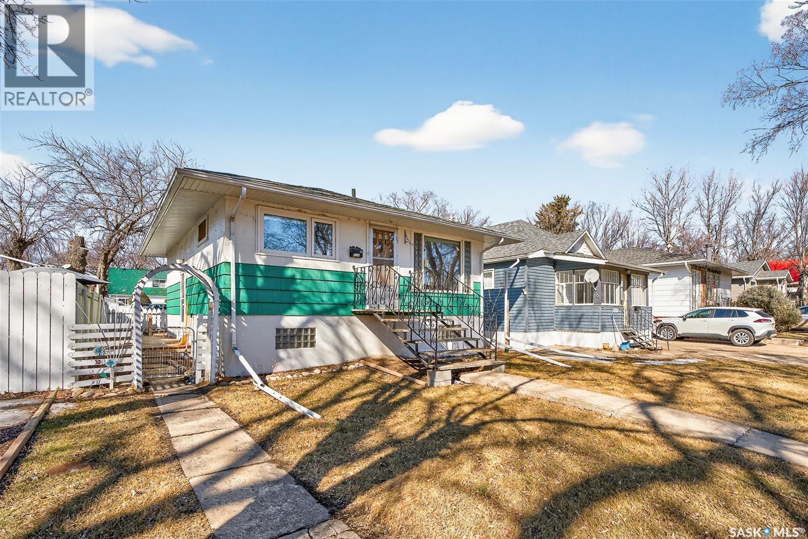 1118 6th Avenue Nw, Moose Jaw, Saskatchewan  S6H 4A6 - Photo 47 - SK031177