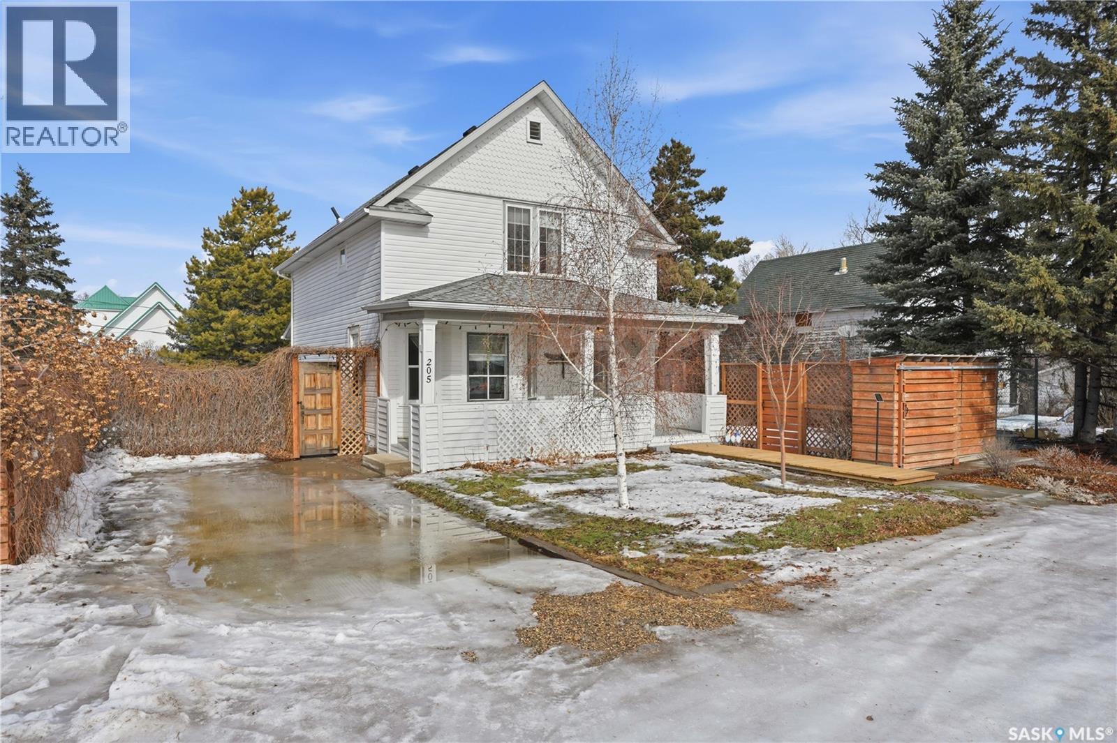 205 3rd AVENUE, harris, Saskatchewan