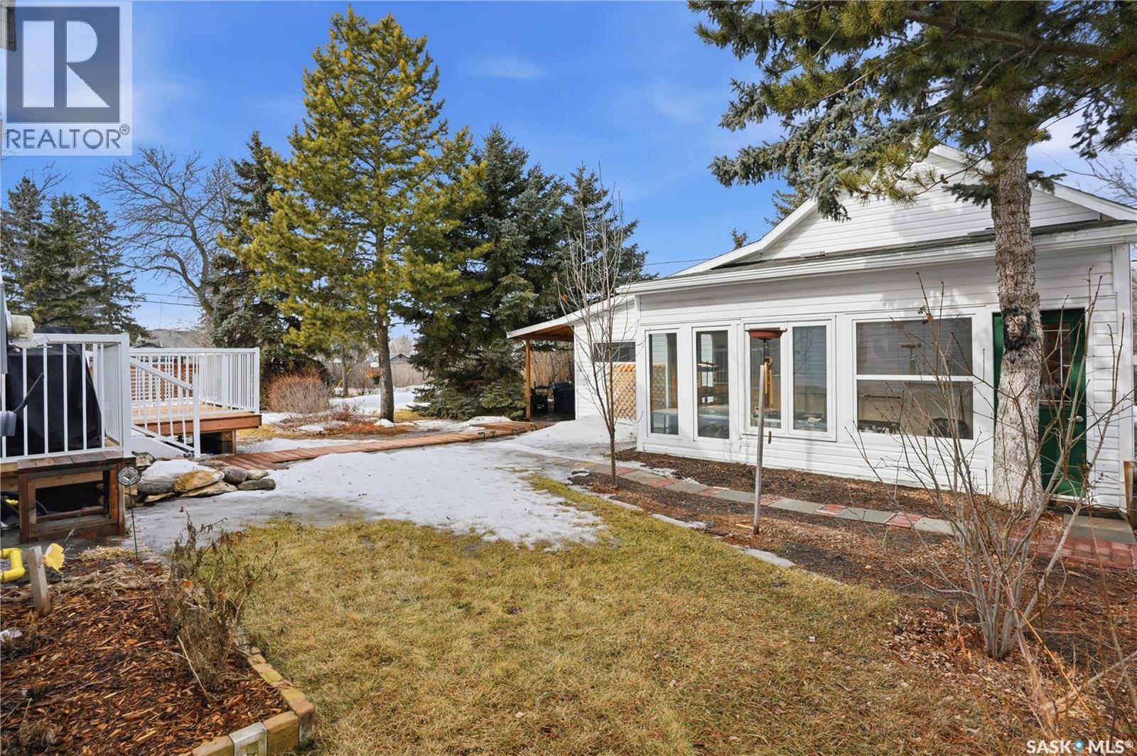 205 3rd Avenue, Harris, Saskatchewan  S0L 1K0 - Photo 39 - SK031153