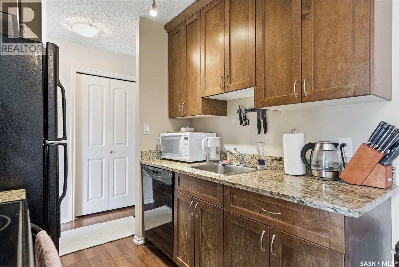 307 258 Pinehouse Drive, Saskatoon, Saskatchewan  S7K 4X1 - Photo 9 - SK031066