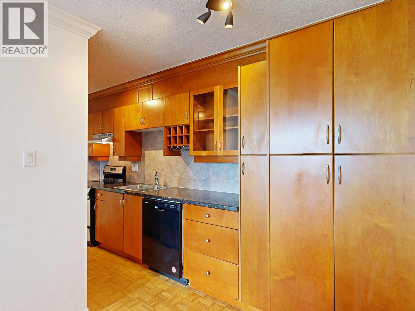 906 2370 W 2nd Avenue, Vancouver, British Columbia  V6K 1J2 - Photo 8 - R3102574