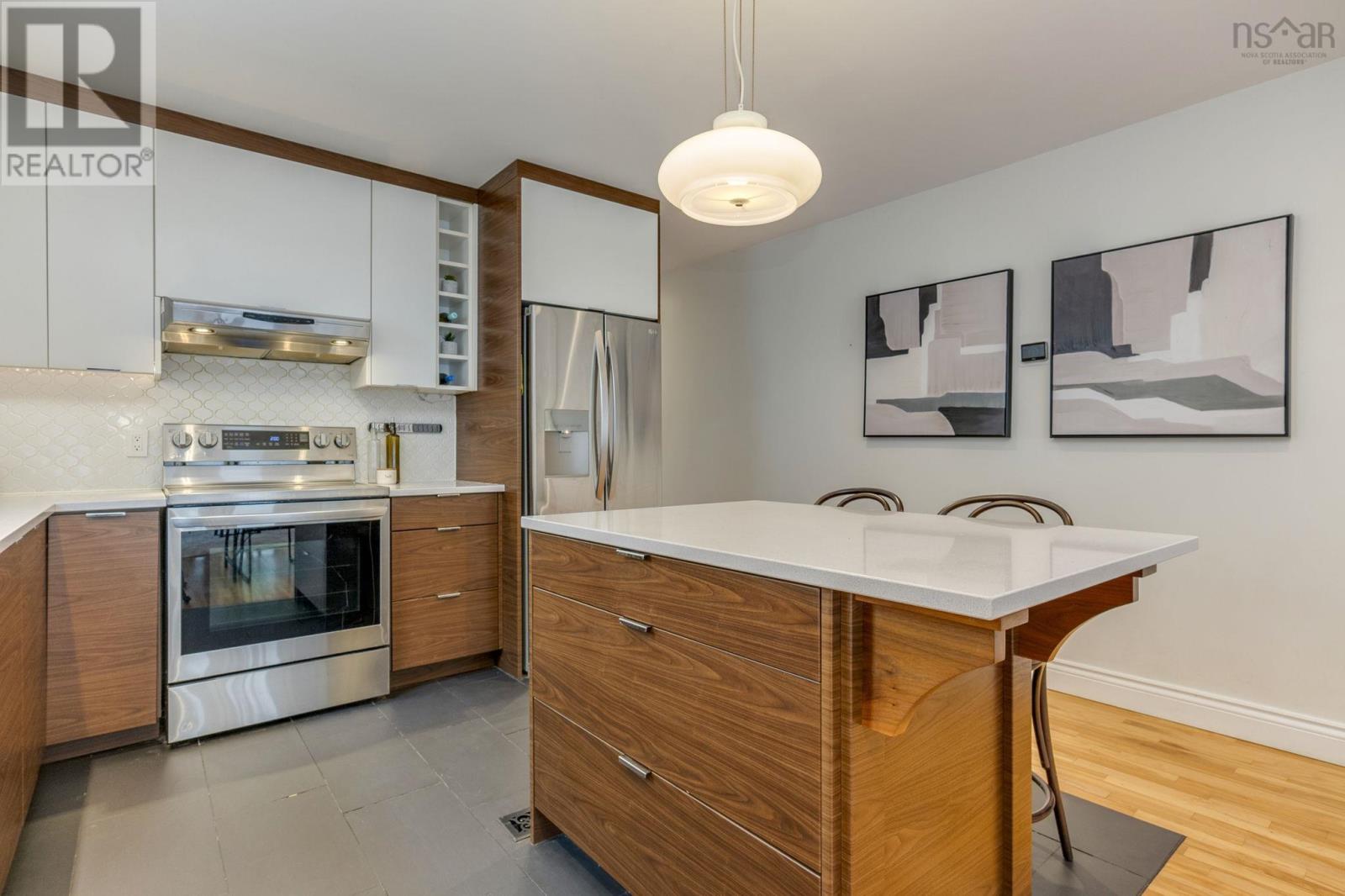 2572 Brunswick Street, Halifax, Nova Scotia  B3K 2Z6 - Photo 10 - 202605412