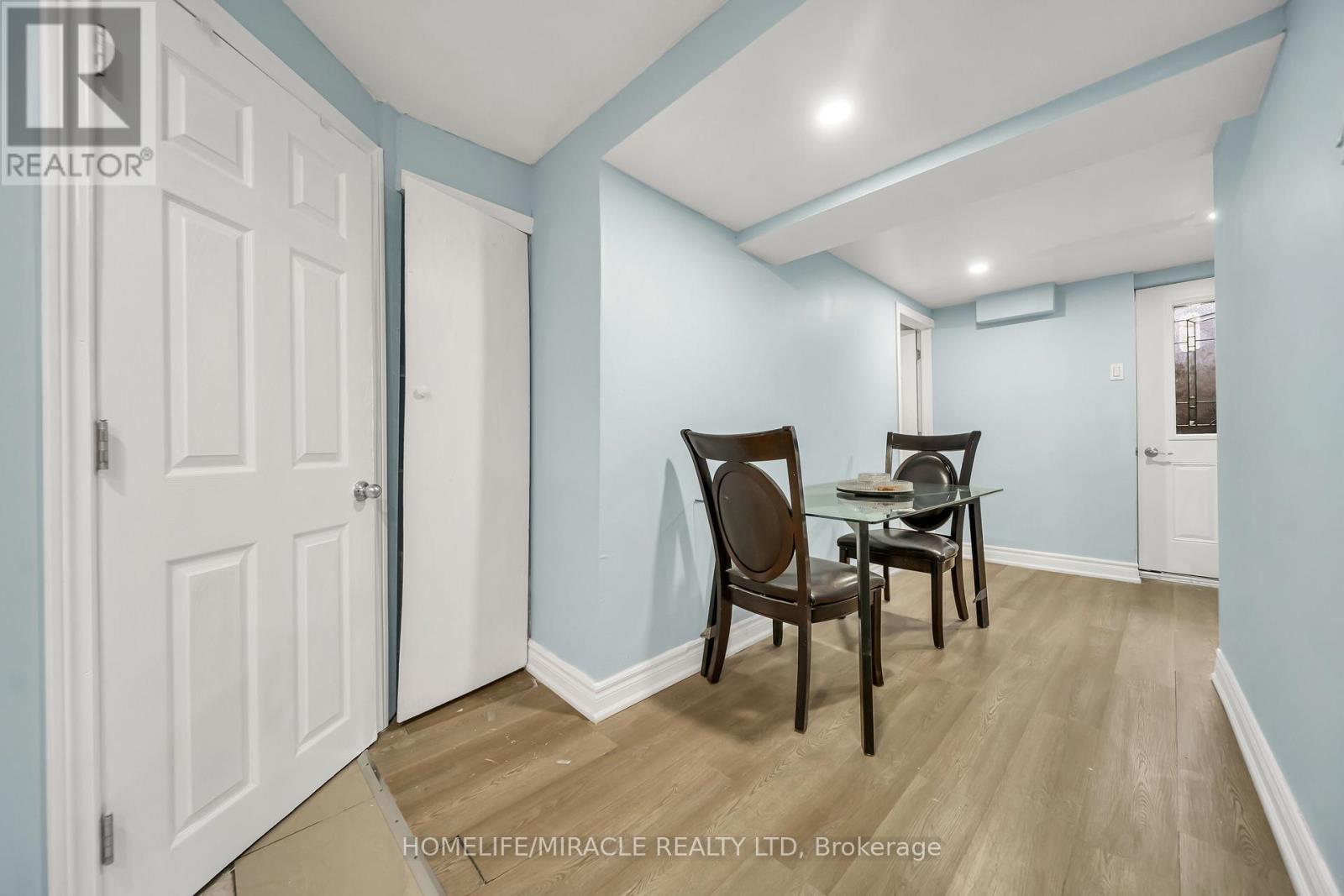 64 Drake Boulevard, Brampton, Ontario  L6T 3K9 - Photo 27 - W12918736