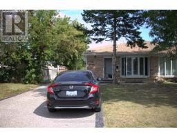 52 DAVENPORT CRESCENT, Brampton, Ontario