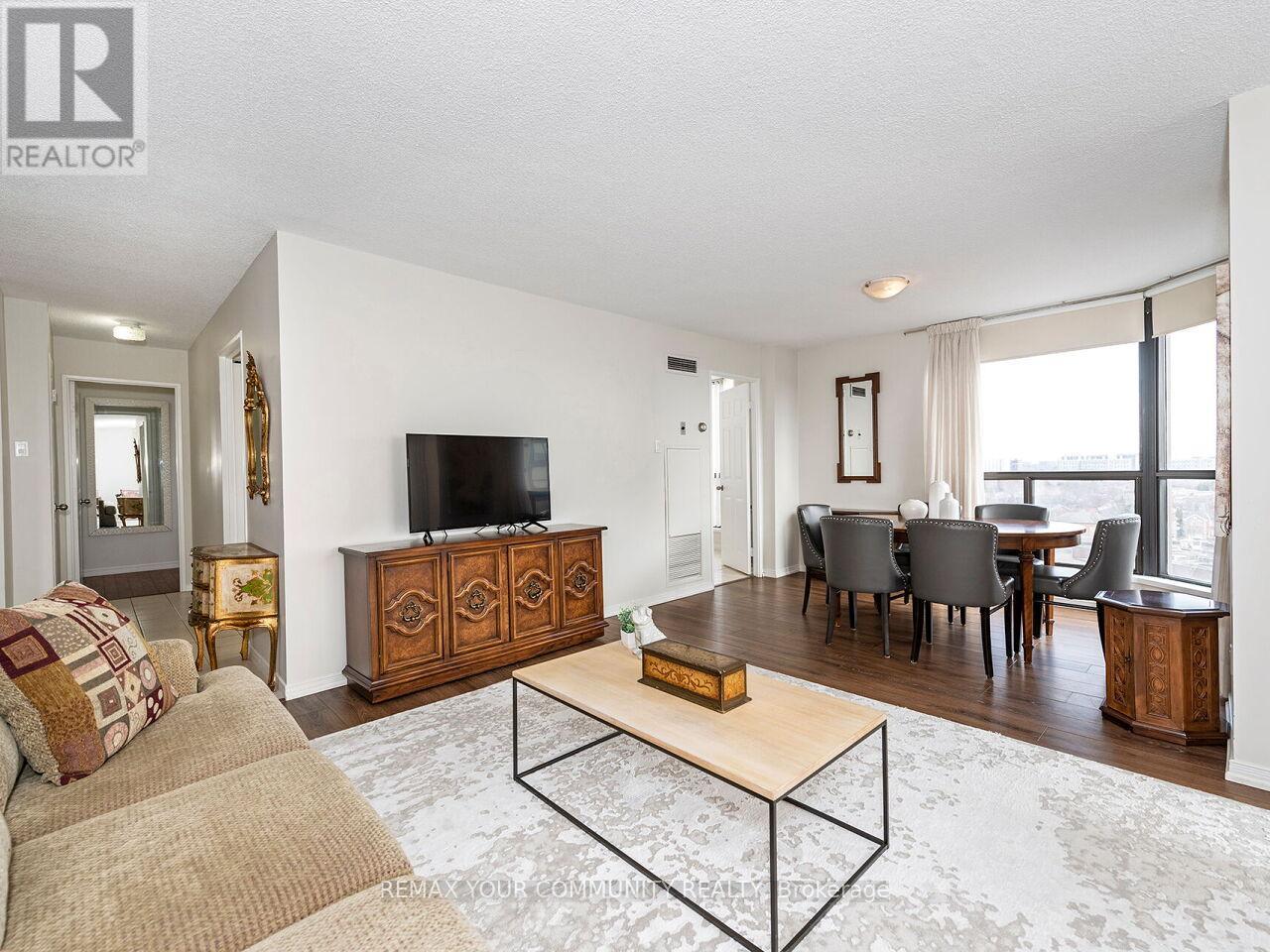 801 - 1155 Bough Beeches Boulevard, Mississauga, Ontario L4W 4N2 - Photo 12 - W12918778