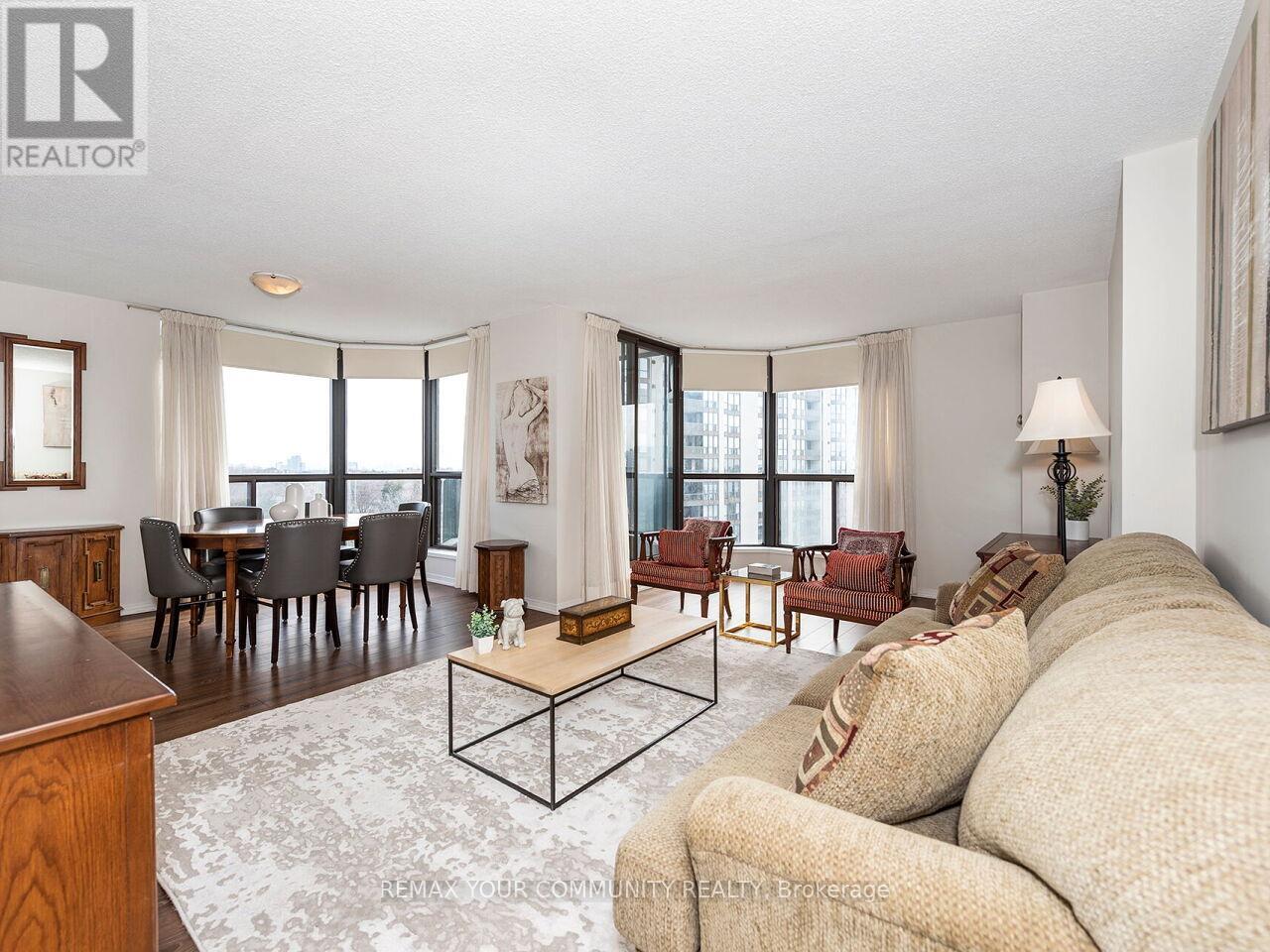 801 - 1155 Bough Beeches Boulevard, Mississauga, Ontario L4W 4N2 - Photo 9 - W12918778