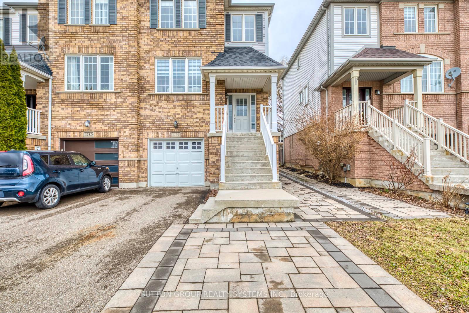 1191 Chapman Crescent, Milton, Ontario  L9T 6G2 - Photo 3 - W12918802