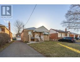 144 SILVERHILL DRIVE, Toronto, Ontario