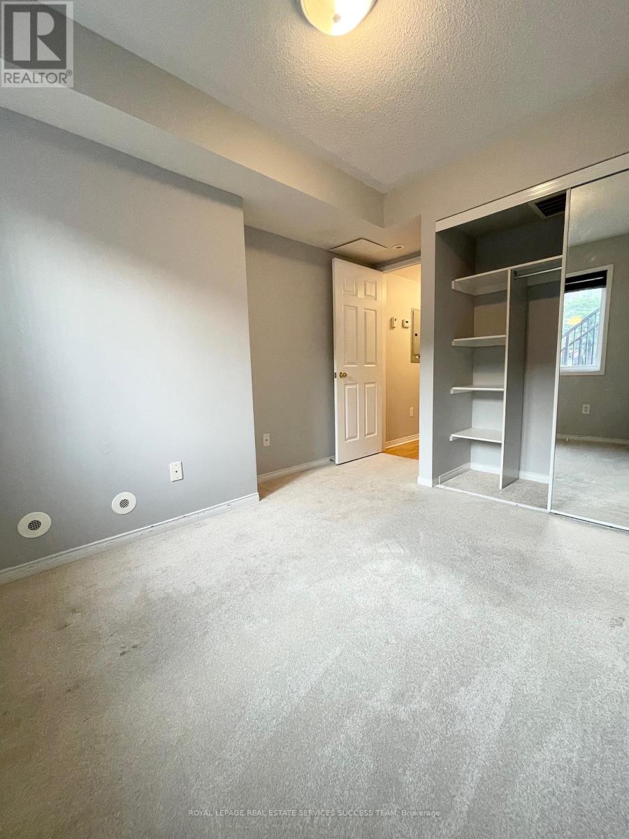 207 - 4975 Southampton Drive, Mississauga, Ontario L5M 8C5 - Photo 7 - W12918840