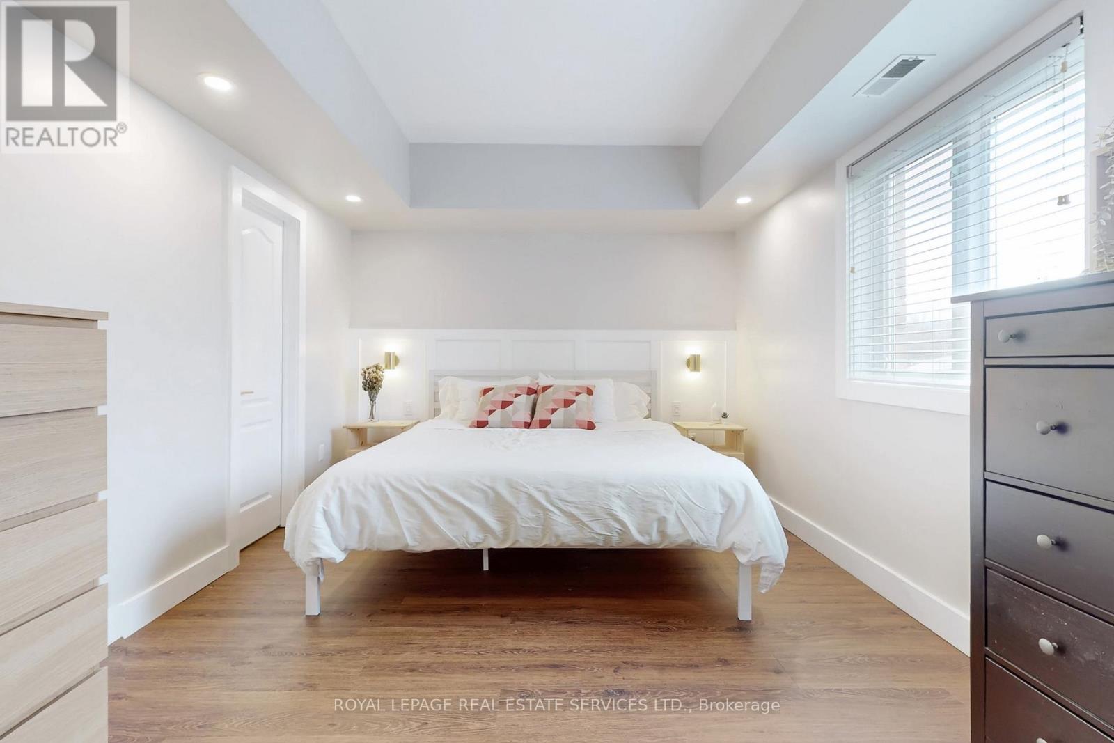 104 - 4016 Kilmer Drive, Burlington, Ontario  L7M 5A7 - Photo 17 - W12918842