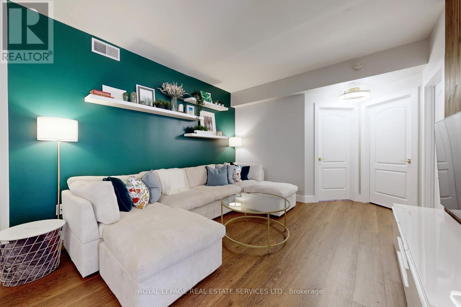 104 - 4016 Kilmer Drive, Burlington, Ontario  L7M 5A7 - Photo 3 - W12918842